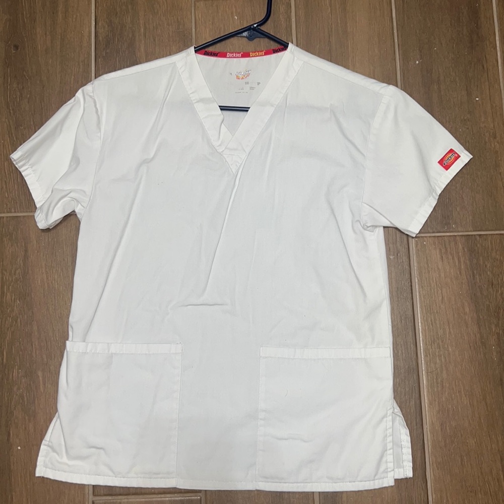 Scrub top